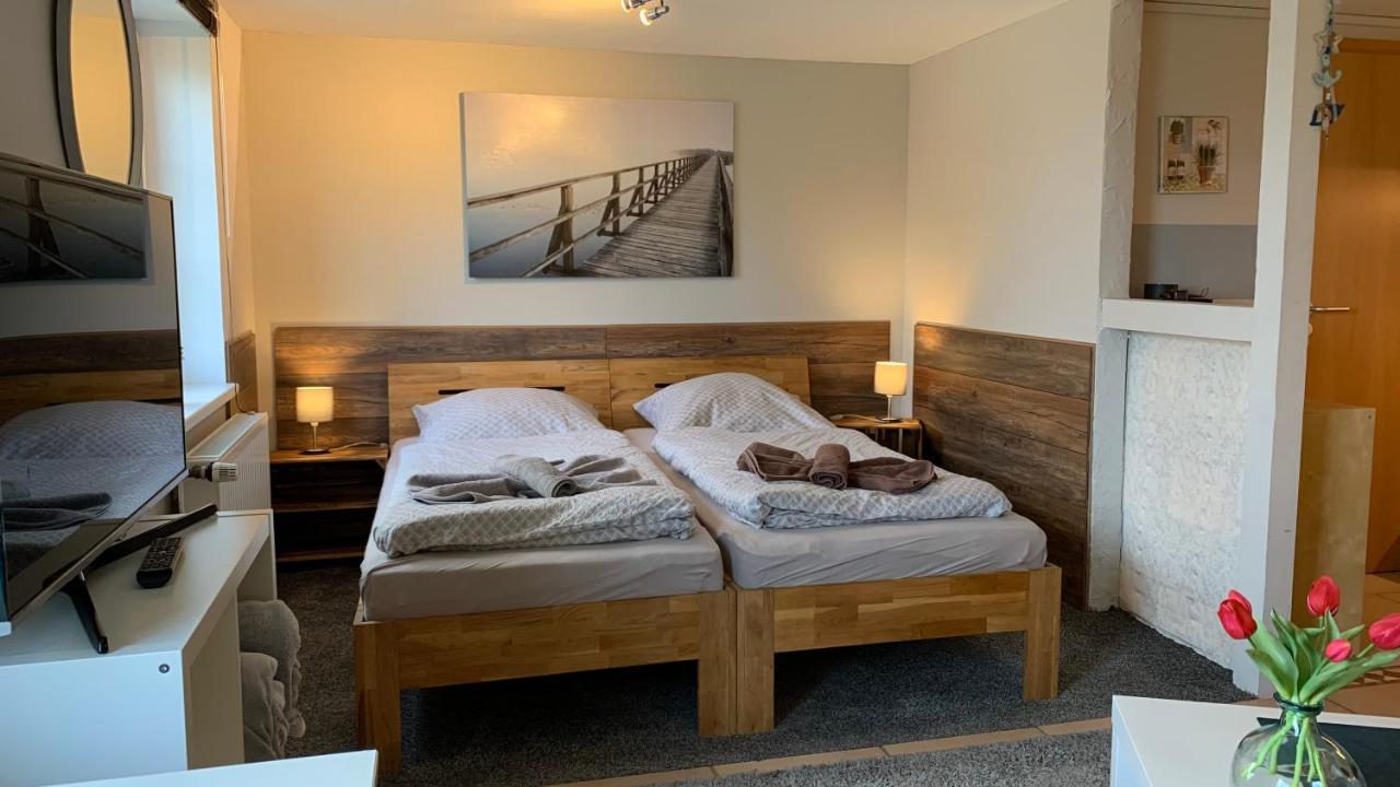 Ferienwohnung Schmidt Rosengarten  Екстериор снимка